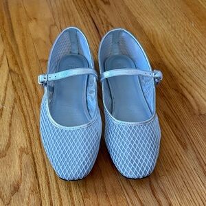GAP silver mesh flats size 9